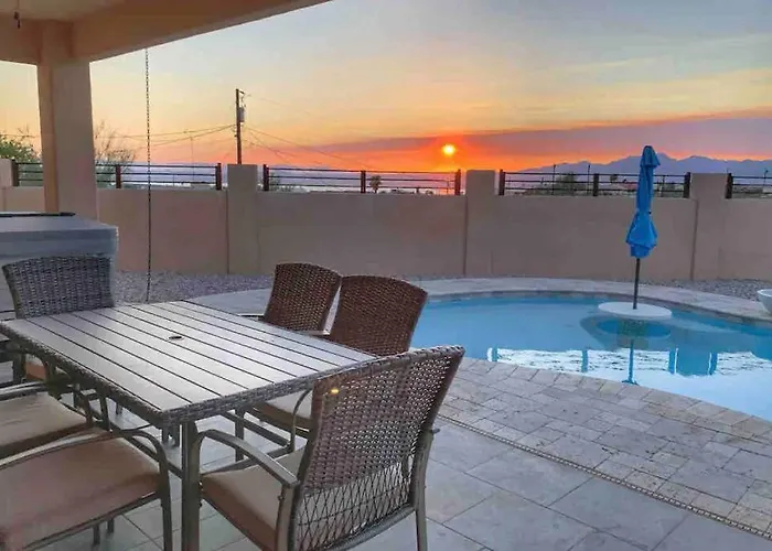 Havasu Retreat! Pool, Spa, Gym & View * Lake Havasu City