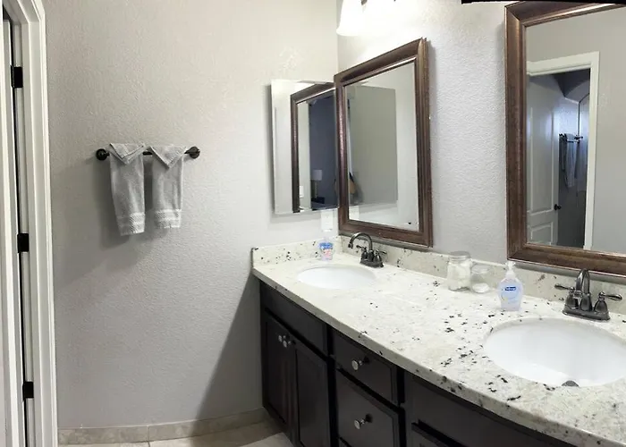 Ferienhaus Havasu Retreat! Pool, Spa, Gym & View