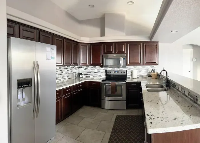 Ferienhaus Havasu Retreat! Pool, Spa, Gym & View *
